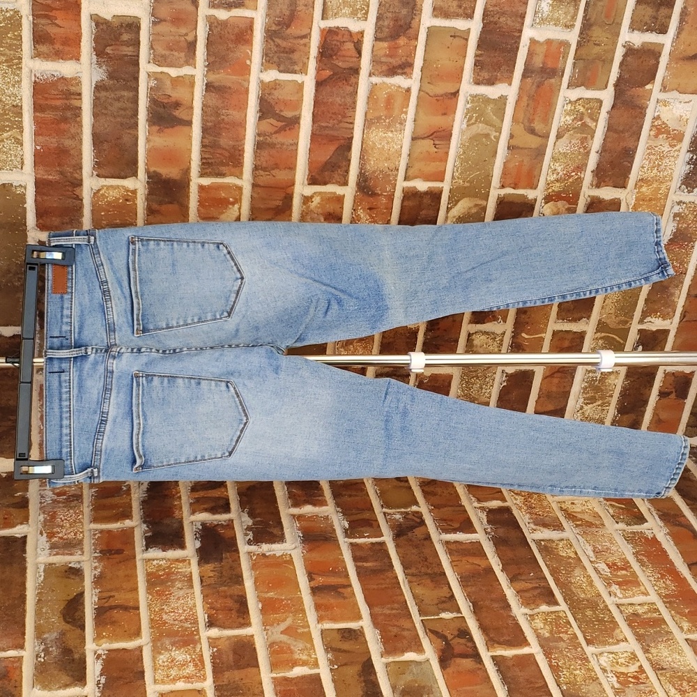 Ultra High Rise Super Skinny Jeans - Picture 2 of 5